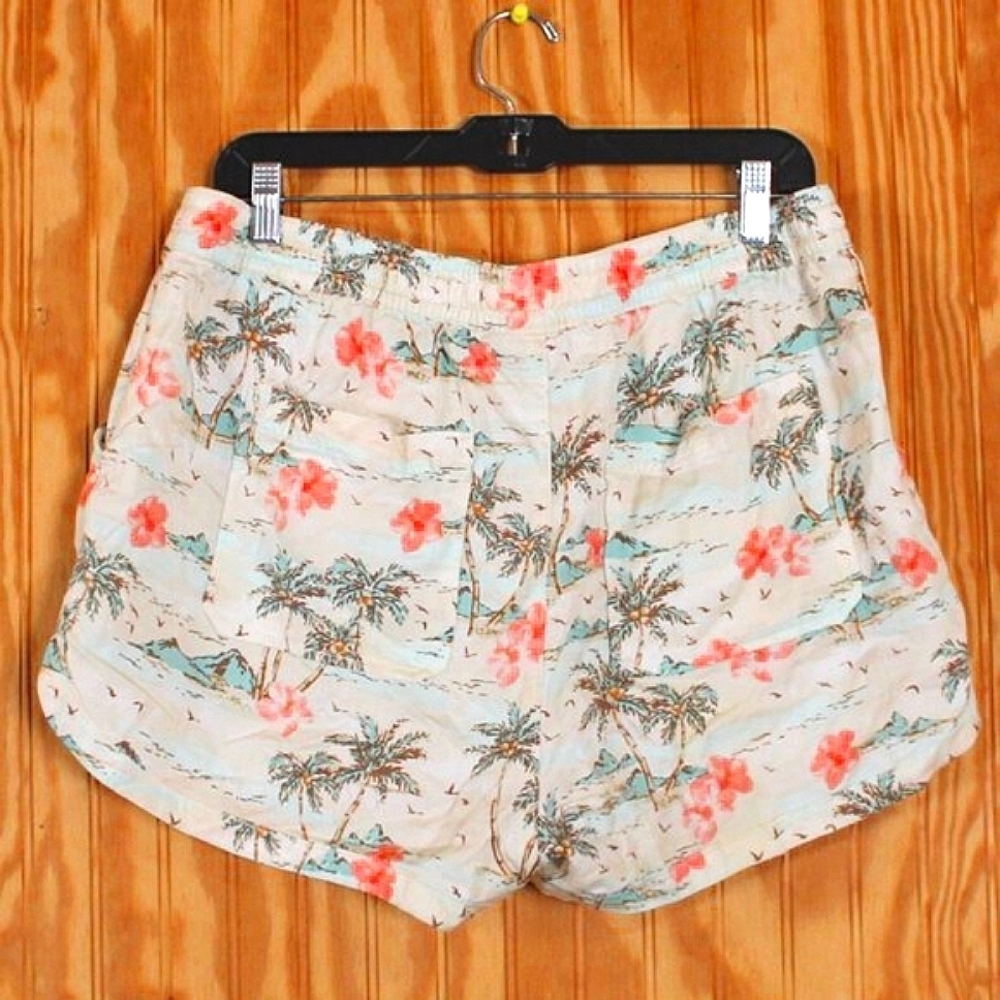 Arizona Floral Print Drawstring Shorts - Size L - Picture 2 of 9